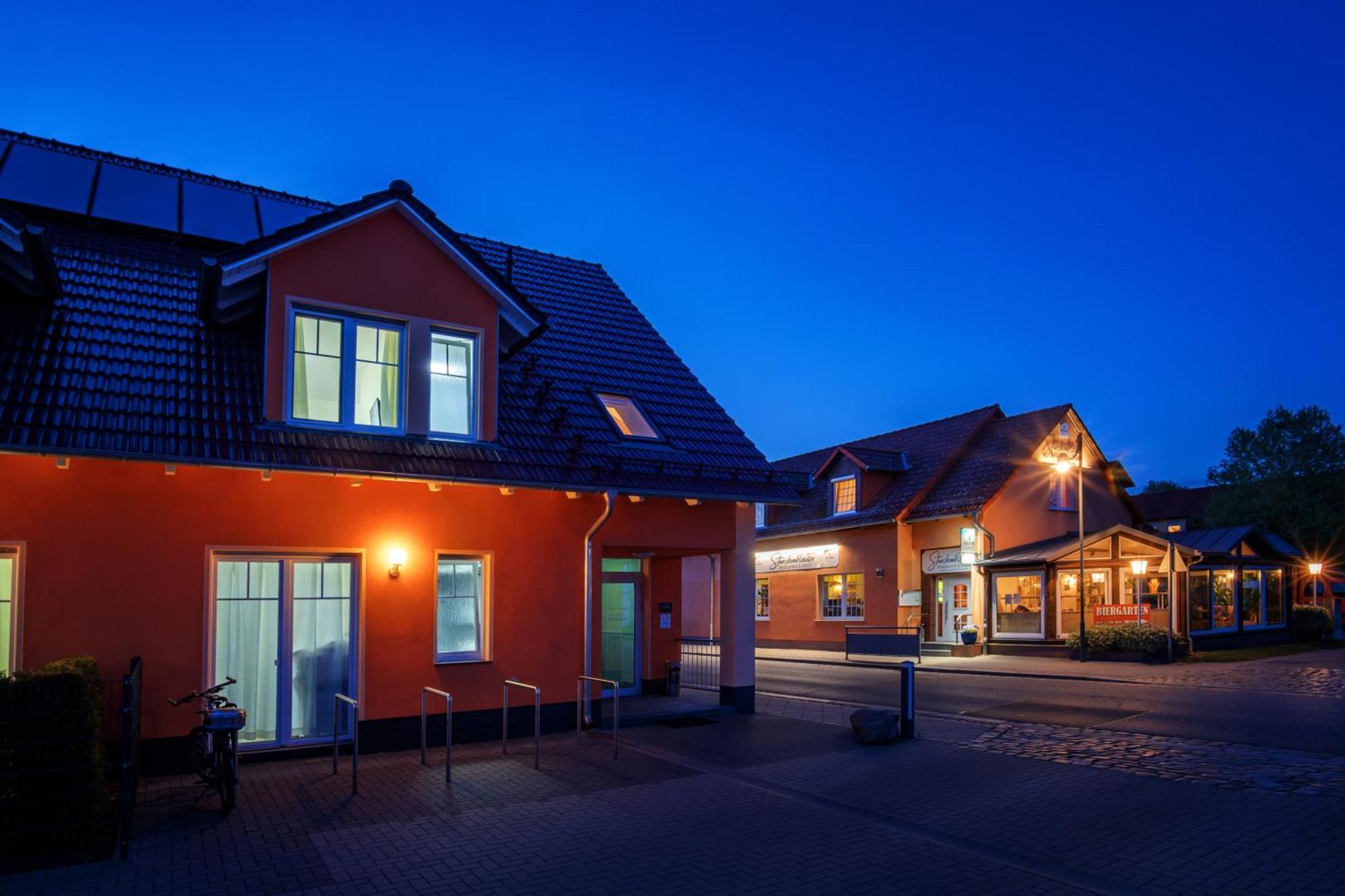 Restaurant & Hotel Storchenklause Storkow  Ngoại thất bức ảnh