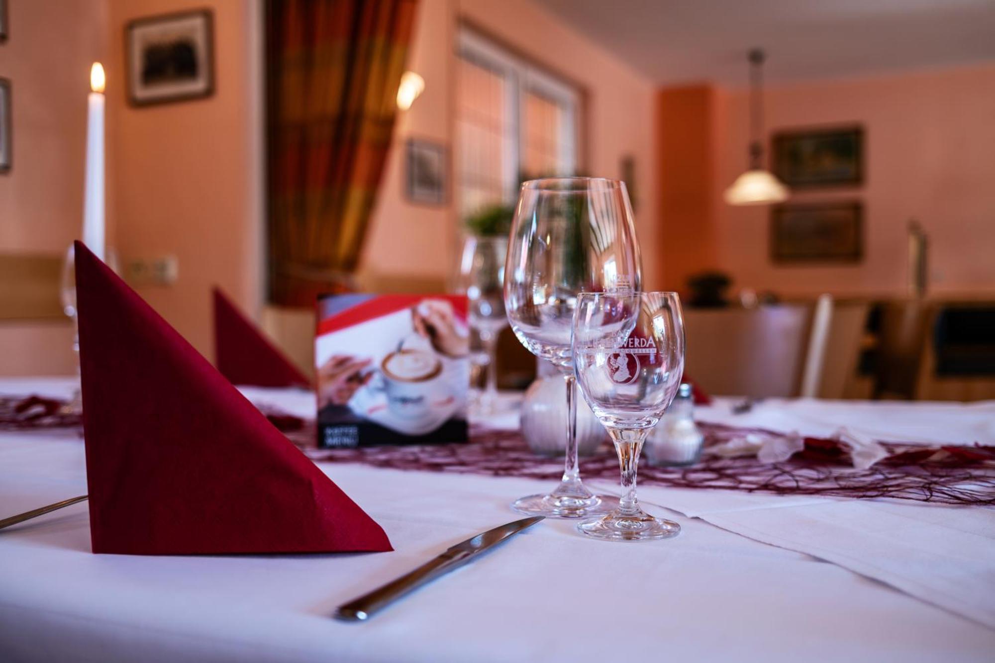 Restaurant & Hotel Storchenklause Storkow  Ngoại thất bức ảnh