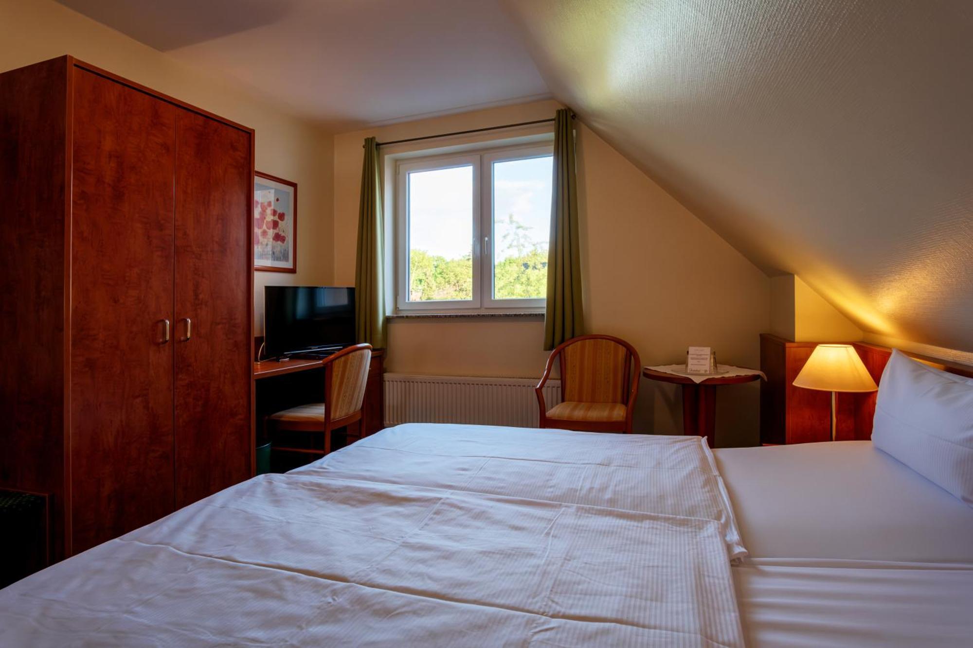 Restaurant & Hotel Storchenklause Storkow  Ngoại thất bức ảnh