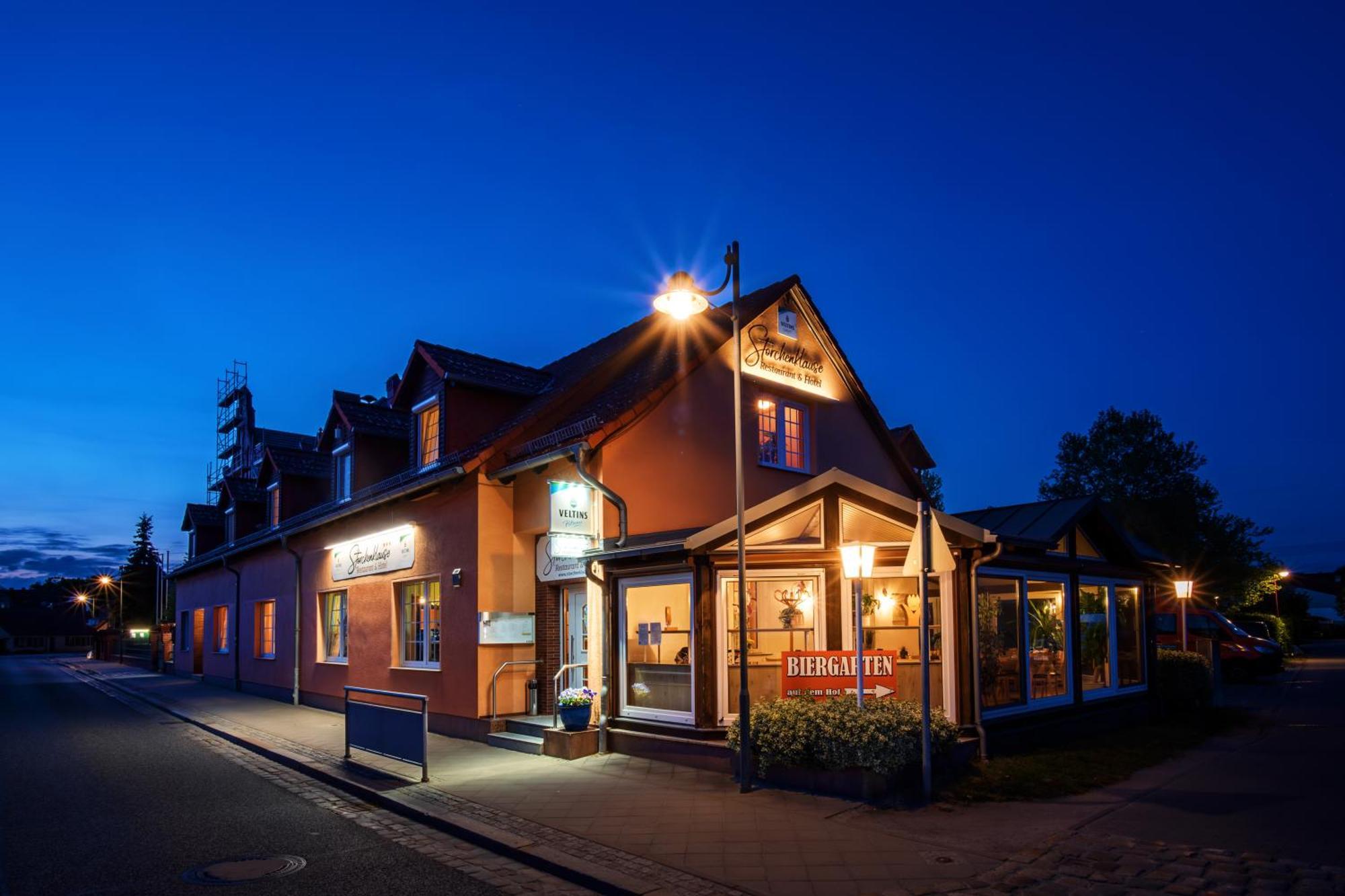 Restaurant & Hotel Storchenklause Storkow  Ngoại thất bức ảnh
